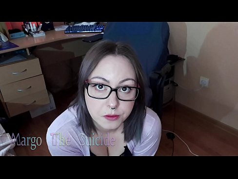 ❤️ Moza sexy con lentes chupa un consolador profundamente ante a cámara ❌ Vídeo de sexo a nós gl.pornpicslove.ru ❌️