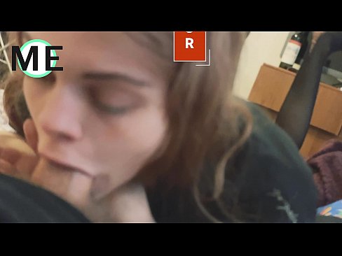 ❤️ Palo de garganta, pantalóns rasgados e tacóns rasgados agradable de coñecer ❌ Vídeo de sexo a nós gl.pornpicslove.ru ❌️